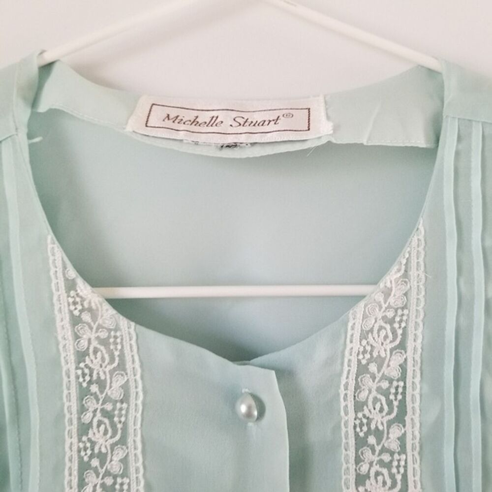 Vintage Michelle Stuart Lace Peplum Blouse (see measurements) - Picture 3 of 10